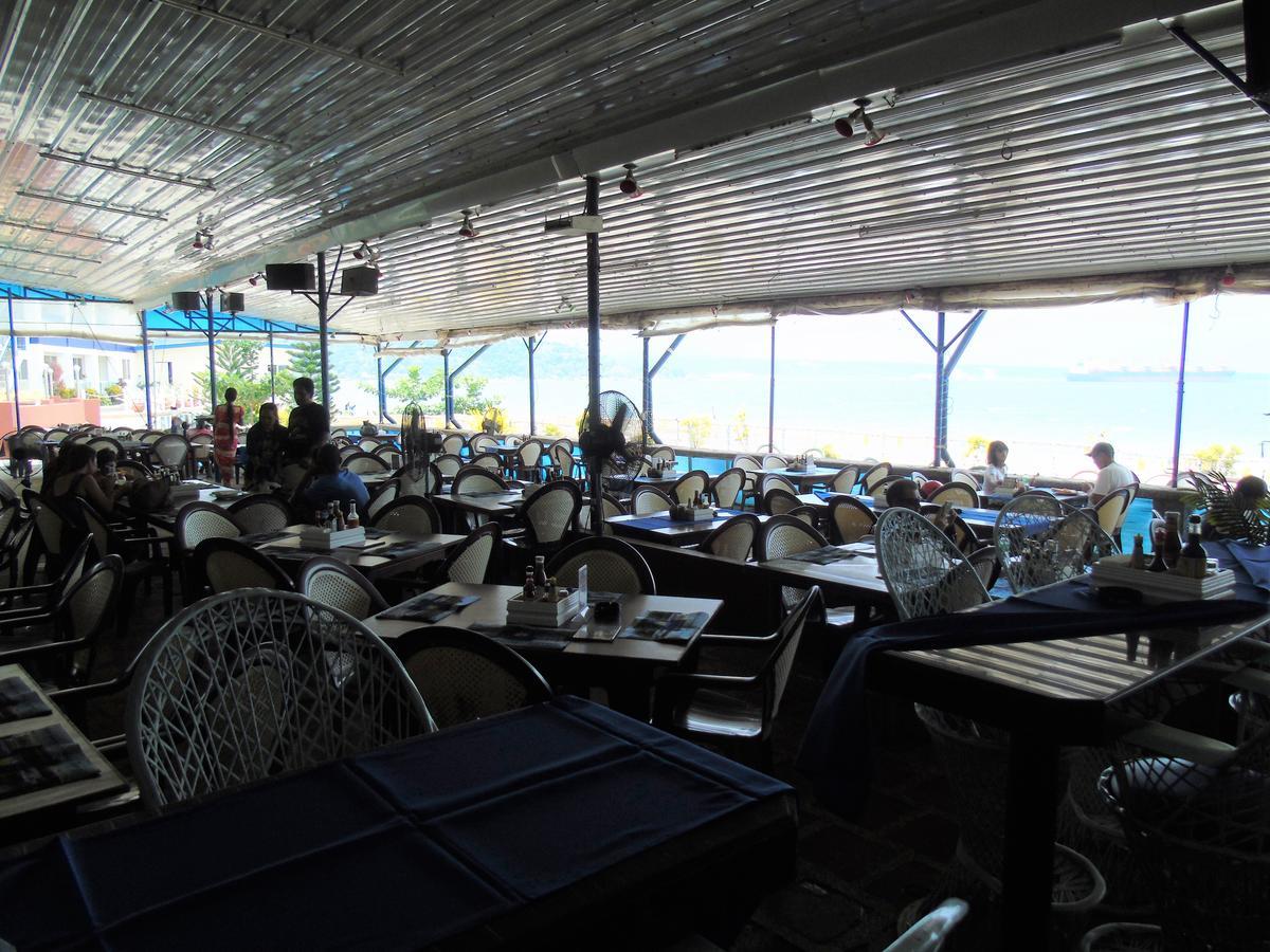 Blue Rock Resort Olongapo Bagian luar foto