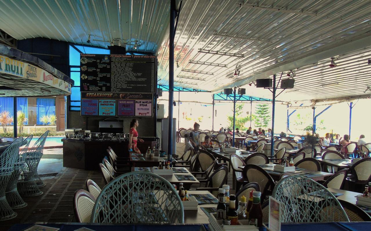 Blue Rock Resort Olongapo Bagian luar foto