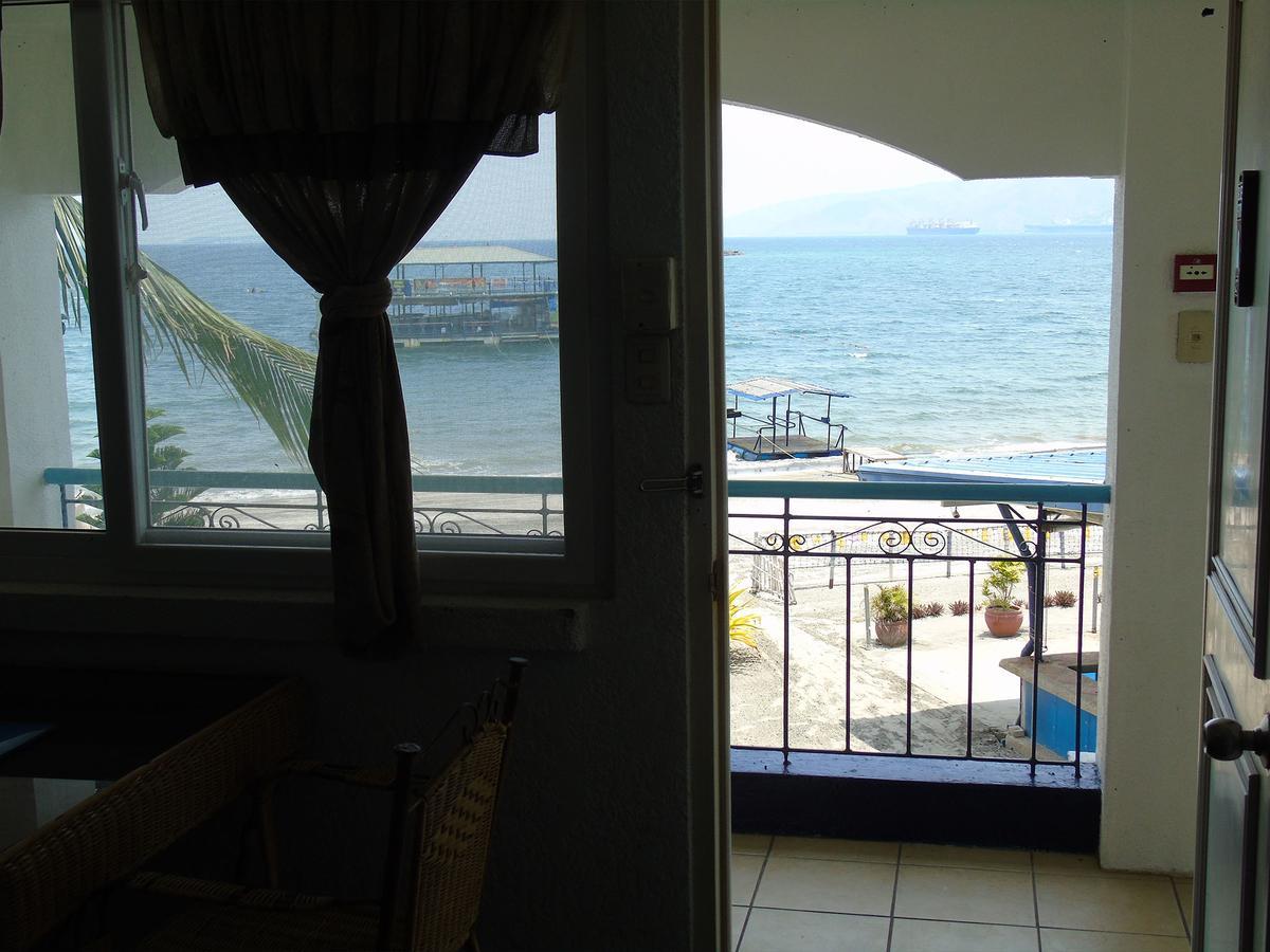 Blue Rock Resort Olongapo Bagian luar foto